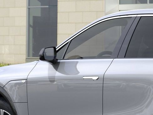 New 2026 Cadillac Lyriq Luxury image 12