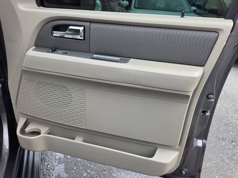 Used 2014 Ford Expedition EL XL AWD/4WD image 36
