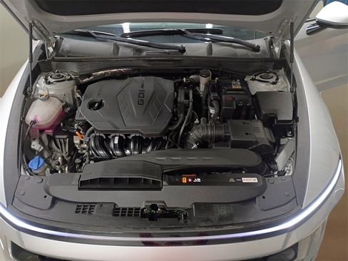 Certified 2025 Hyundai Sonata SEL image 28