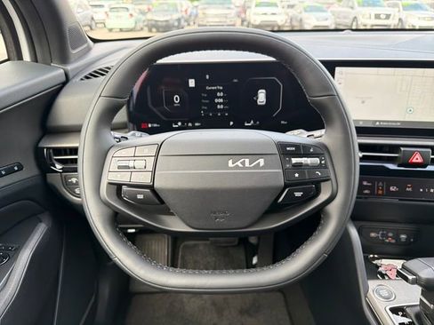 New 2026 Kia Sportage X-Line w/ X-Line Technology Package AWD/4WD image 10