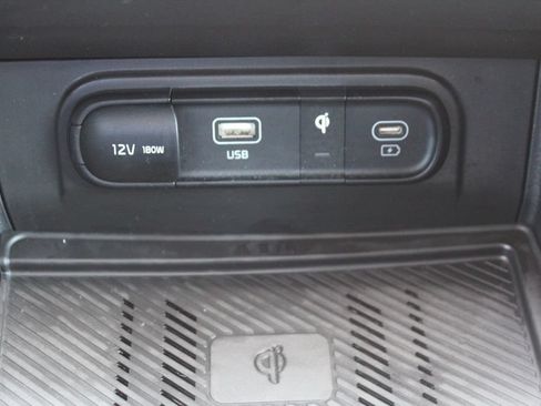 Certified 2023 Kia Sportage EX FWD image 37