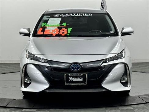 Certified 2020 Toyota Prius Prime Limited image 5