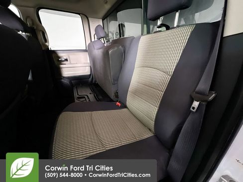 Used 2010 Dodge Ram 1500 Truck SLT w/ Technology Group image 26