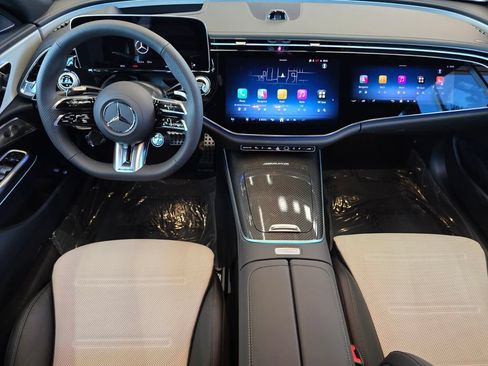 New 2026 Mercedes-Benz E 53 AMG e 4MATIC Wagon image 10