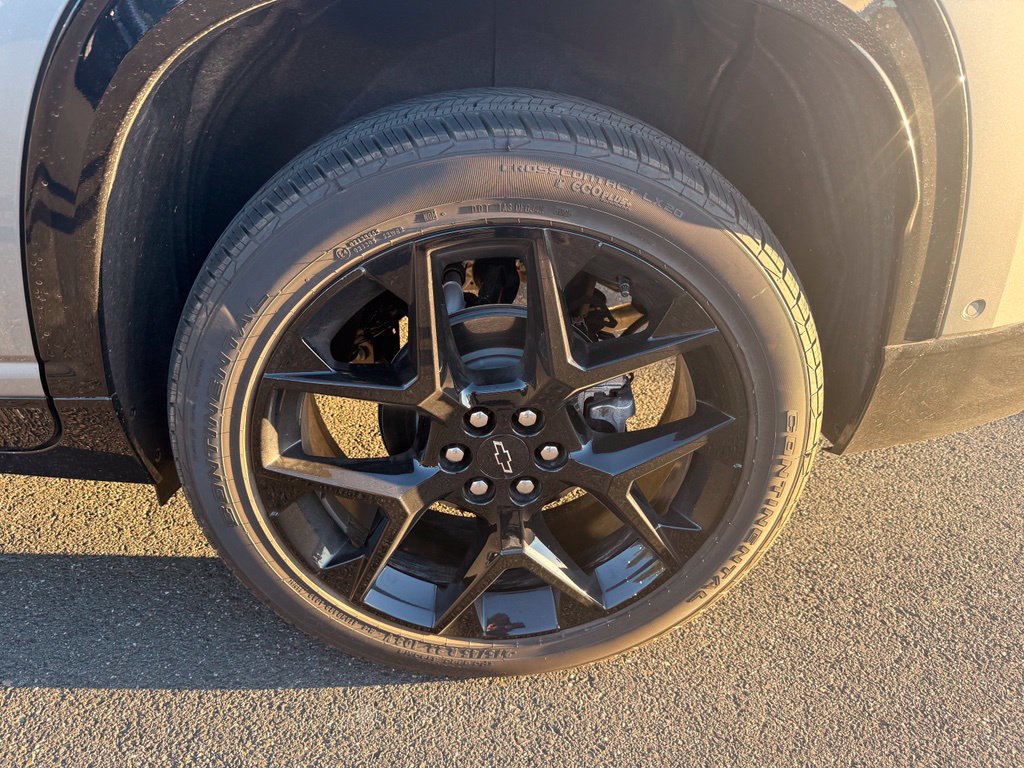 Used 2026 Chevrolet Traverse RS w/ LPO, Floor Liner Package AWD/4WD image 11