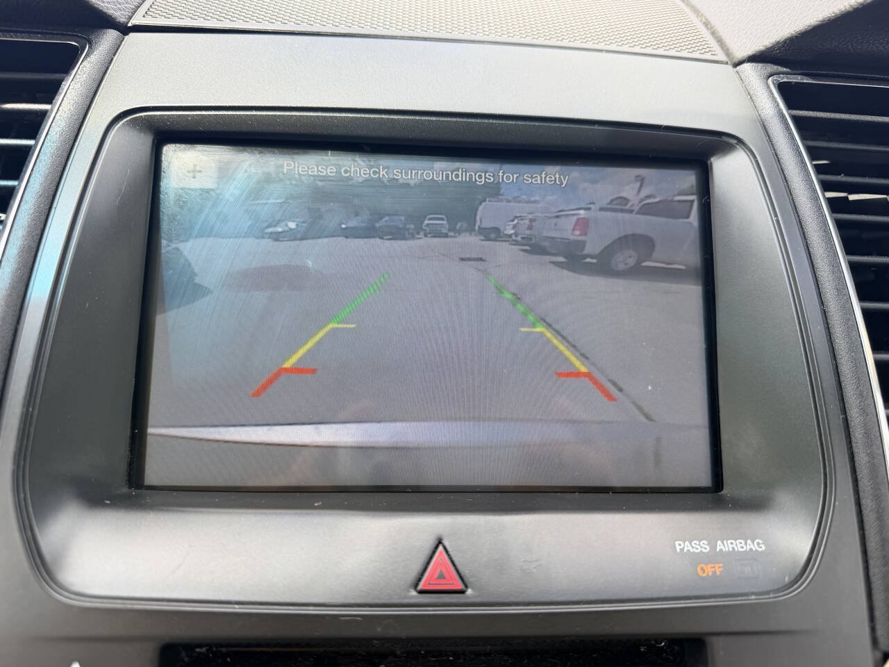 Used 2017 Ford Taurus SEL w/ Equipment Group 201A FWD image 31