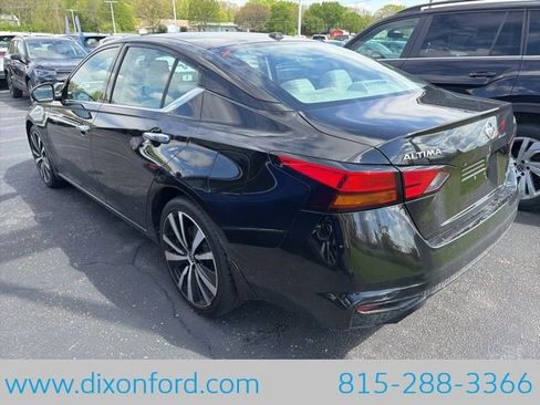 Used 2019 Nissan Altima 2.5 Platinum AWD/4WD image 3