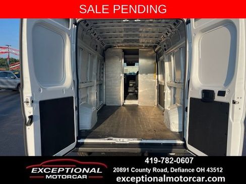 Used 2025 RAM ProMaster 2500 FWD image 5
