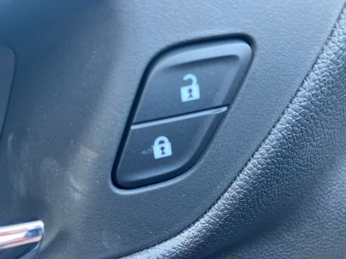 New 2026 Chevrolet Trax LT FWD image 12