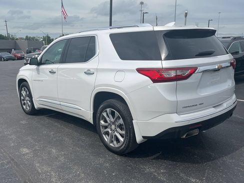 Used 2021 Chevrolet Traverse Premier AWD/4WD image 3