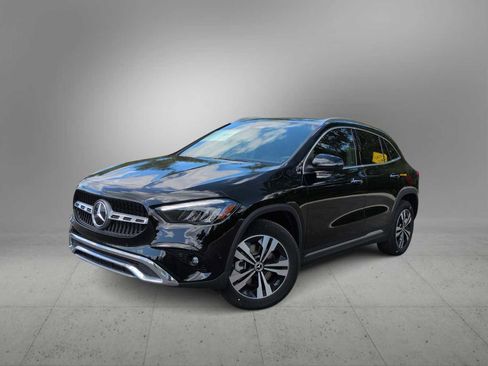 Used 2026 Mercedes-Benz GLA 250 4MATIC image 1