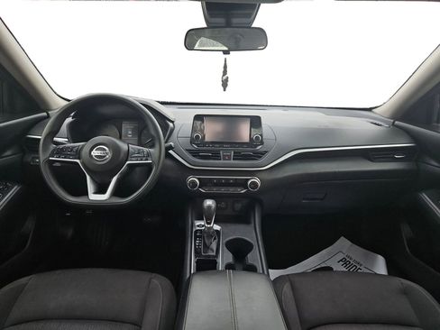 Used 2022 Nissan Altima 2.5 S FWD image 13