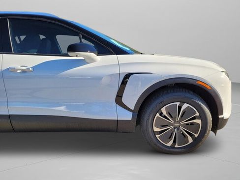 New 2026 Chevrolet Blazer EV LT image 13