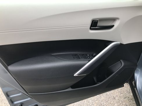 Certified 2023 Toyota Corolla Cross LE AWD/4WD image 13