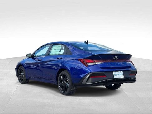New 2026 Hyundai Elantra Sport image 3