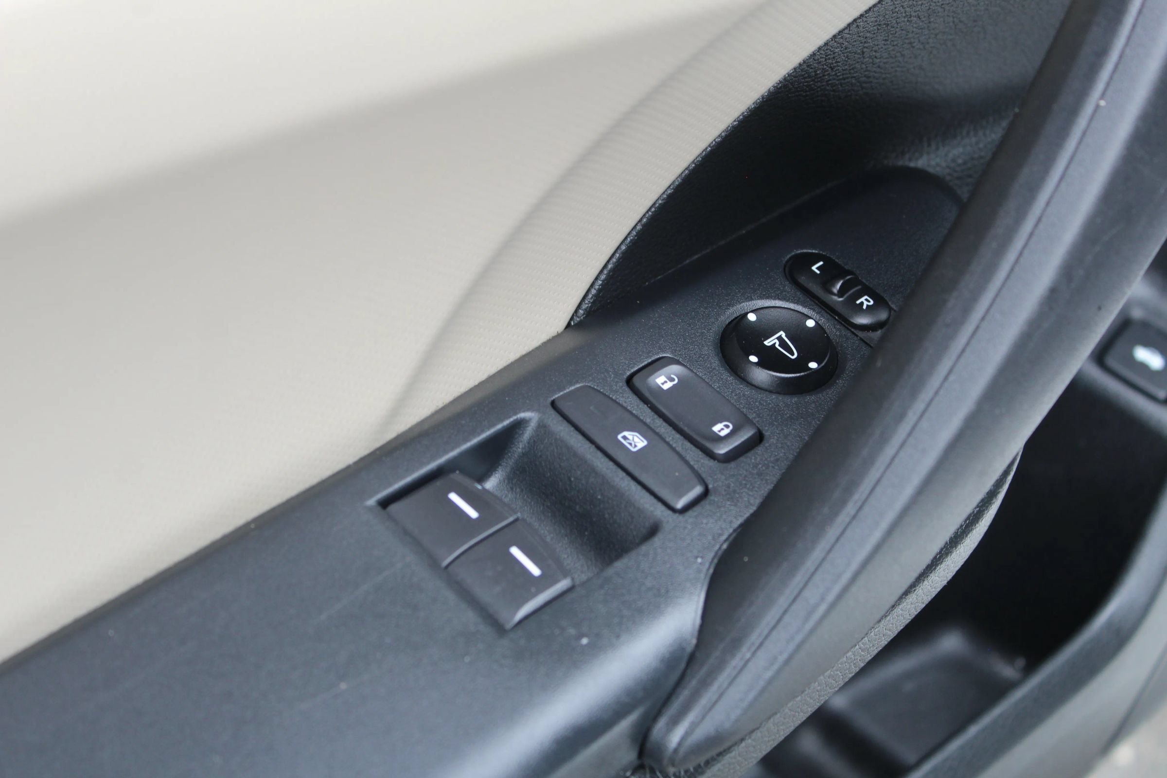 Used 2018 Honda Civic LX image 19