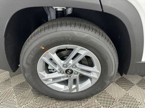 New 2026 Hyundai Tucson SE FWD image 17