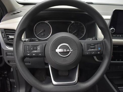 Certified 2024 Nissan Rogue SV AWD/4WD image 15