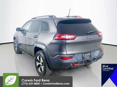 Used 2018 Jeep Cherokee Trailhawk w/ Quick Order Package 27L AWD/4WD image 6