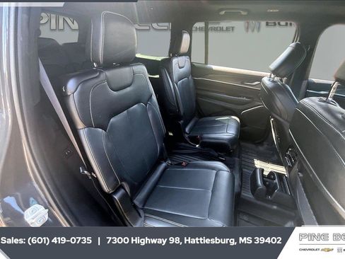 Used 2023 Jeep Grand Cherokee L Overland AWD/4WD image 20