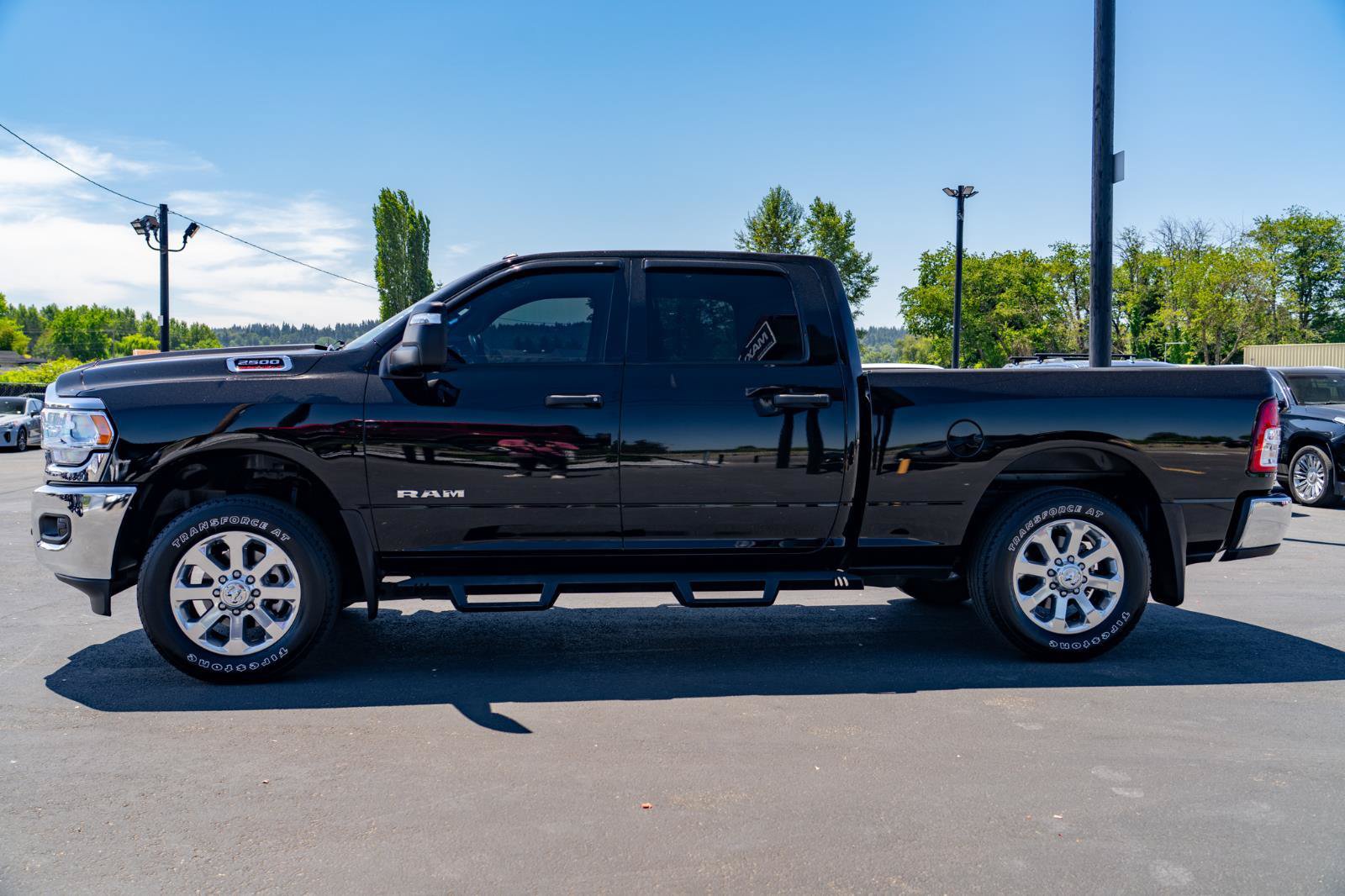Used 2023 RAM 2500 Big Horn w/ Level 1 Equipment Group AWD/4WD image 14