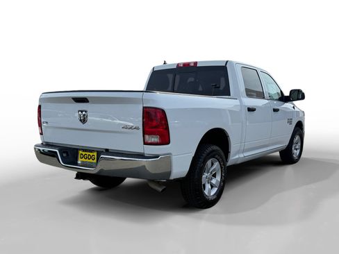 Used 2023 RAM 1500 Classic SLT w/ Trailer & Traction Group image 5