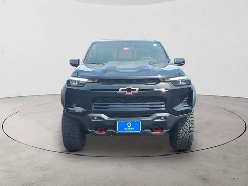 New 2026 Chevrolet Colorado ZR2 w/ Technology Package AWD/4WD image 2