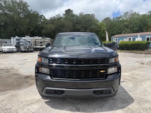Used 2019 Chevrolet Silverado 1500 Custom RWD image 2