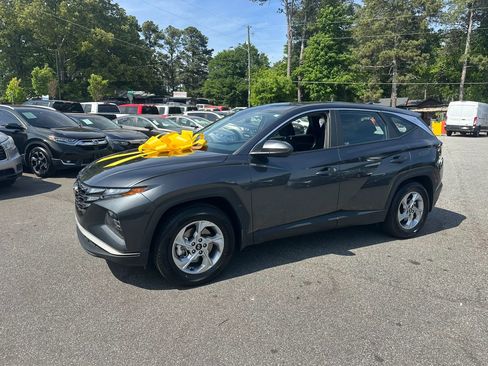 Used 2024 Hyundai Tucson SE image 4