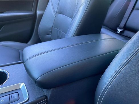 Used 2019 Nissan Altima 2.5 Platinum AWD/4WD image 62