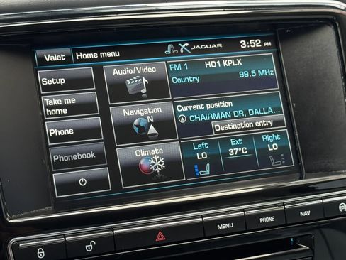 Used 2015 Jaguar XJ L Portfolio RWD image 39