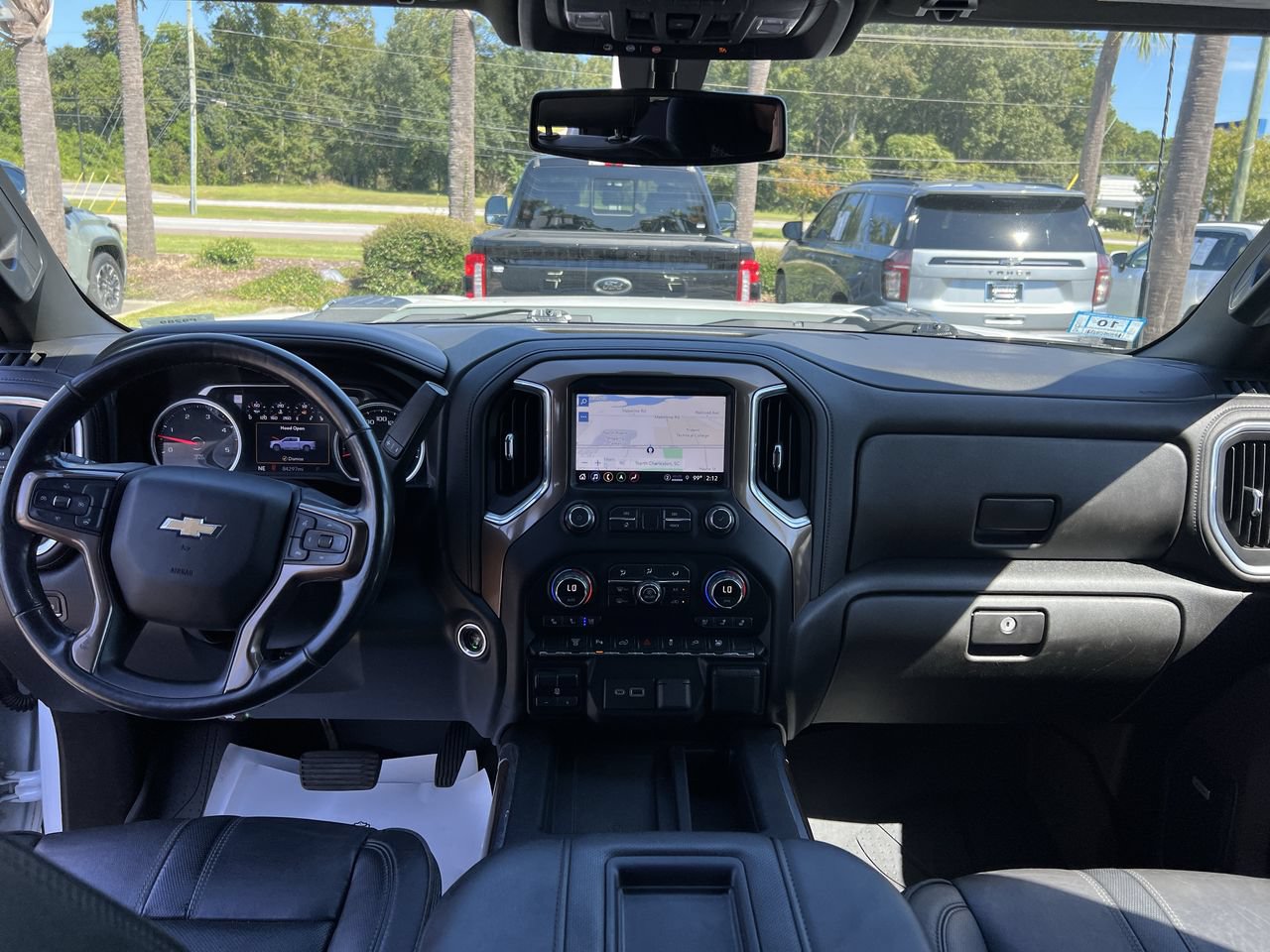 Used 2021 Chevrolet Silverado 3500 High Country AWD/4WD image 31