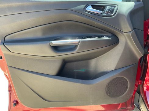 Used 2013 Ford Escape SEL FWD image 18