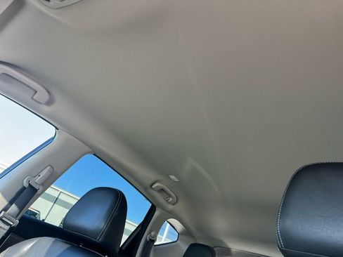 Used 2023 Nissan Murano SL image 16