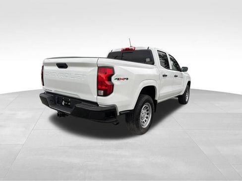 Used 2024 Chevrolet Colorado W/T w/ WT Convenience Package II image 9