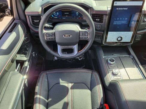 Used 2023 Ford Expedition Max Limited AWD/4WD image 25