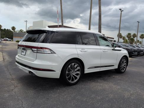 Certified 2022 Lincoln Aviator Grand Touring w/ Equipment Group 301A AWD/4WD image 4