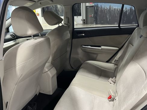 Used 2015 Subaru Crosstrek 2.0i Premium image 13