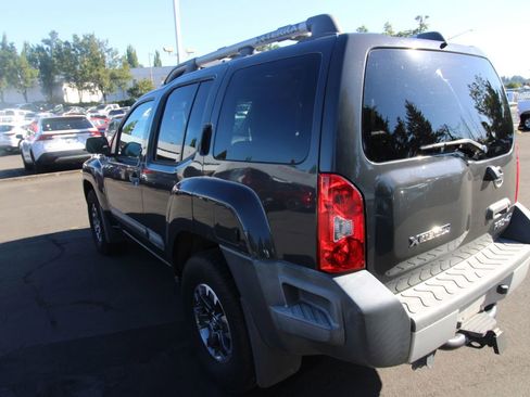 Used 2015 Nissan Xterra PRO-4X w/ Pro-4x Leather Package image 18