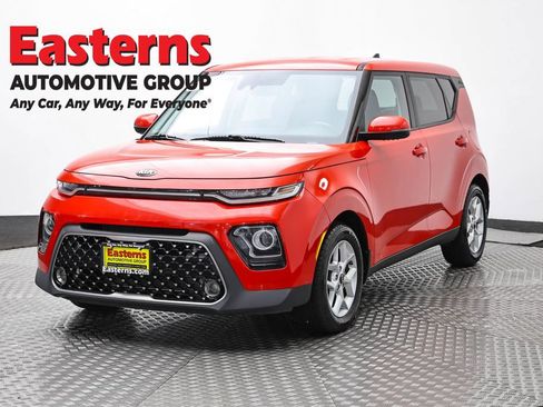 Used 2020 Kia Soul EX FWD image 1