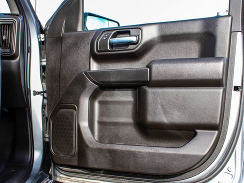 Used 2024 Chevrolet Silverado 1500 Custom image 13