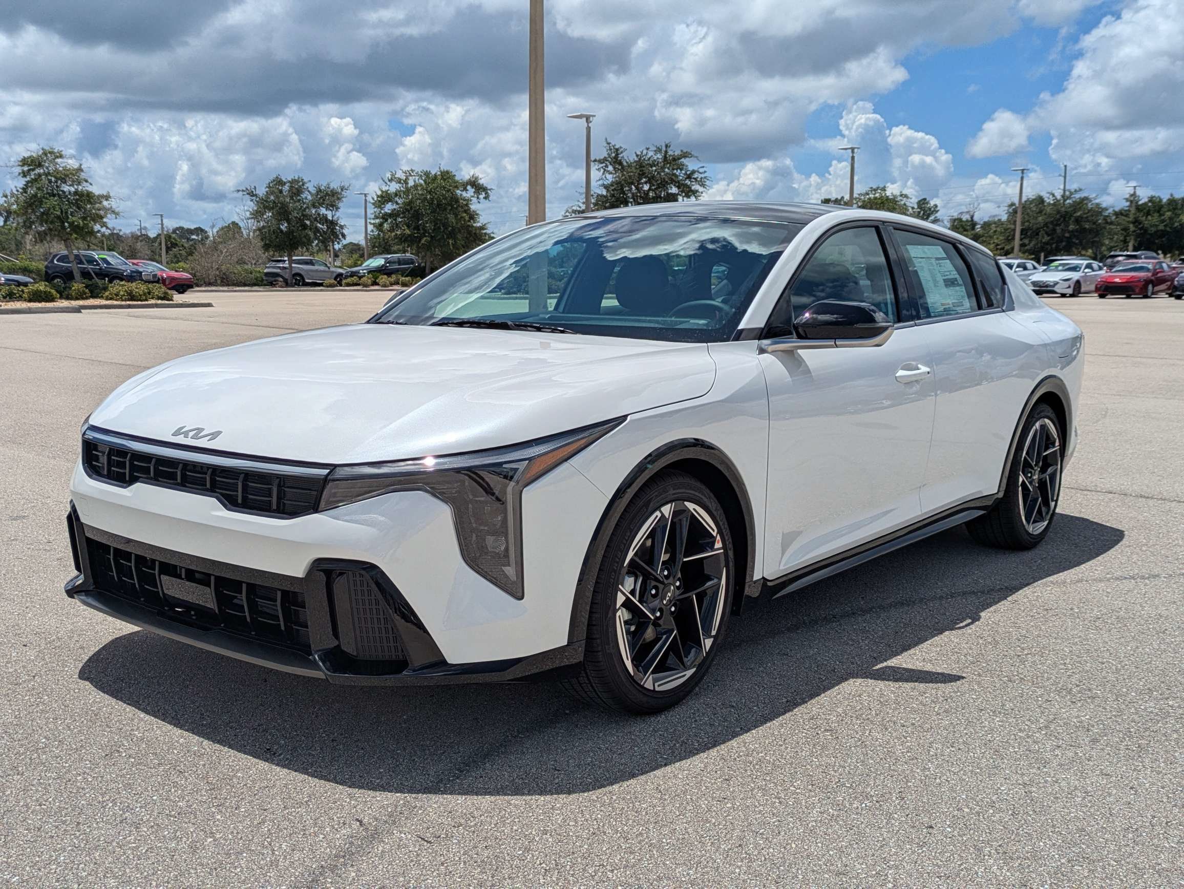 New 2026 Kia K4 EX w/ GT-Line Premium Package FWD image 9