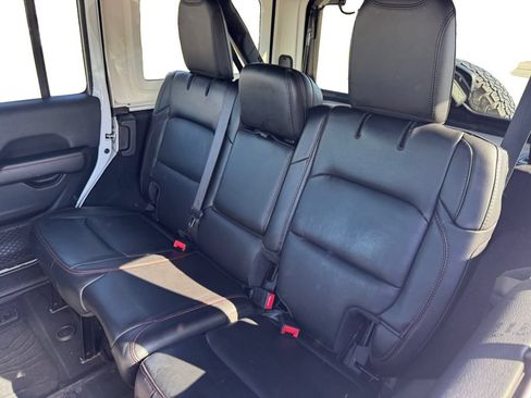Used 2020 Jeep Wrangler Unlimited Rubicon AWD/4WD image 13