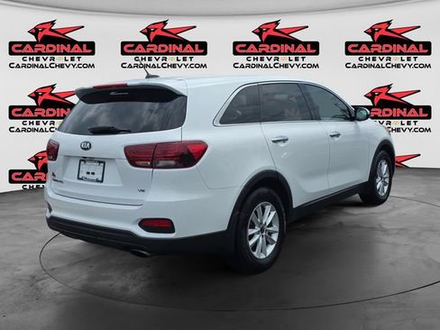 Used 2019 Kia Sorento FWD V6 image 3