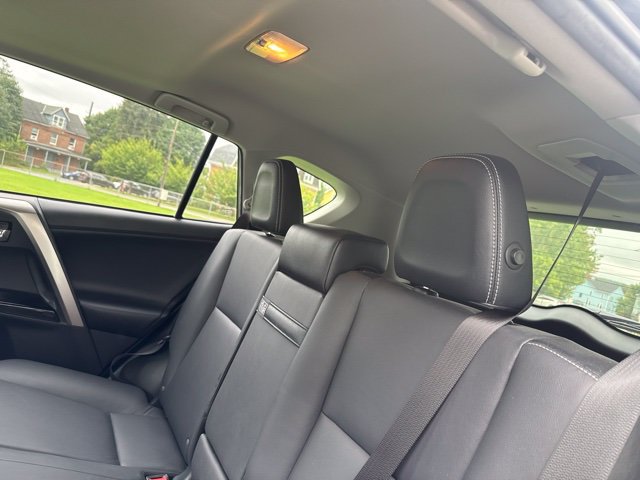 Used 2018 Toyota RAV4 Limited w/ Advanced Technology Package AWD/4WD image 23
