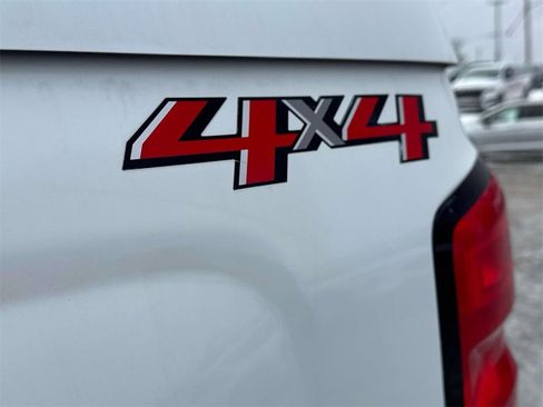 Used 2018 Chevrolet Silverado 2500 LT image 20