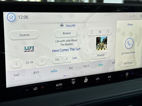 New 2025 Ford Maverick XL image 23