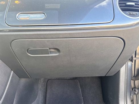 Used 2012 Volkswagen Beetle 2.5 image 24