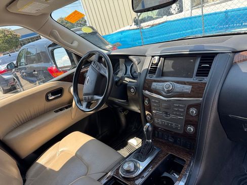Used 2020 Nissan Armada SL w/ Premium Package AWD/4WD image 11
