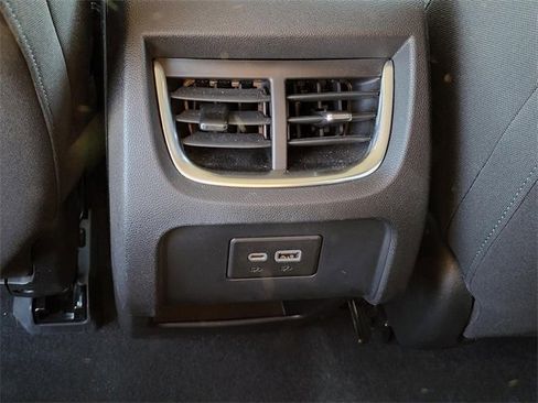 Used 2021 Chevrolet Blazer LT image 14